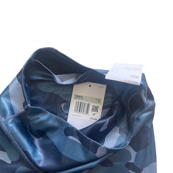 NWT- Nike One Mid-Rise Camo Leggings (Size: XS) - Picture 4 of 4